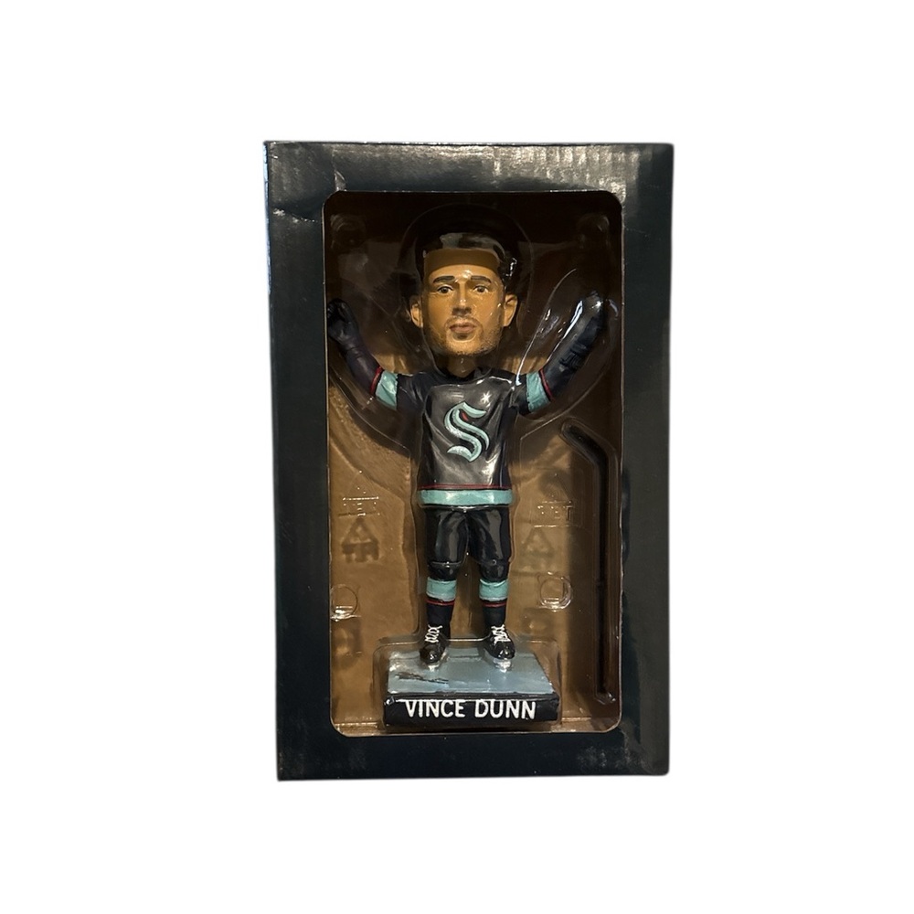 [NEW] Seattle Kraken 2024‎ Vince Dunn Bobblehead Hockey NHL SGA 10/22/24